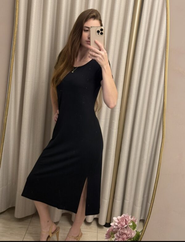 Vestido de Moletinho Midi Manga Curta