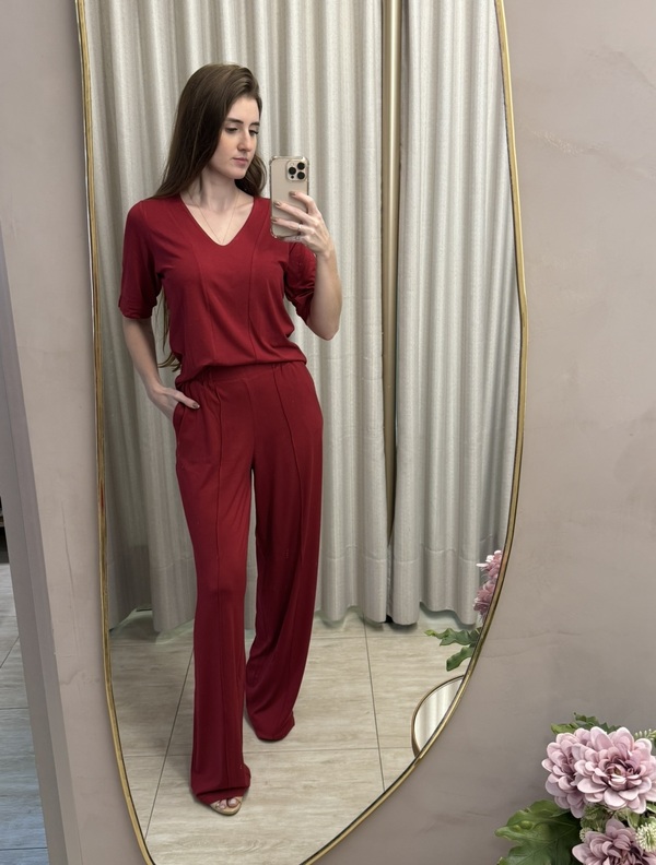 Conjunto de Viscolycra Pantalona Meia Manga