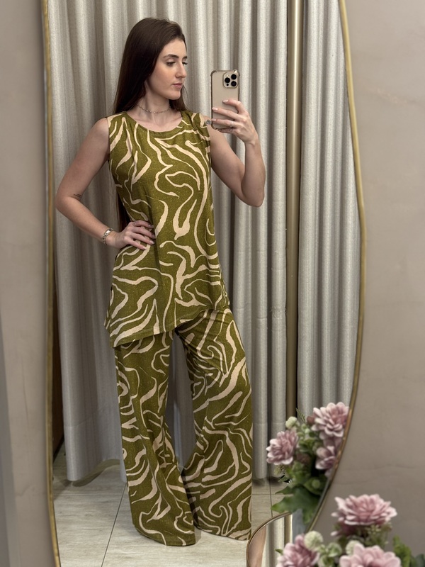 Conjunto de Viscolycra Estampado Pantalona - Imagem 4